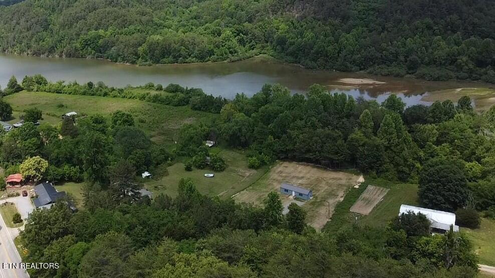 Photo of 3271 Highway 360, Vonore, TN 37885 (MLS # 1360369)