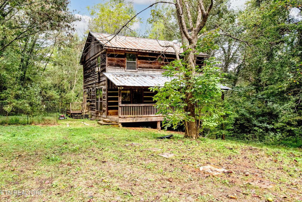 Photo of 358 Boat Gunnel Rd, Townsend, TN 37882 (MLS # 1316791)