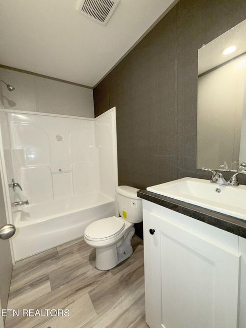 Tiny photo for 596 Old Long Hollow Rd, LaFollette, TN 37766 (MLS # 1324544)