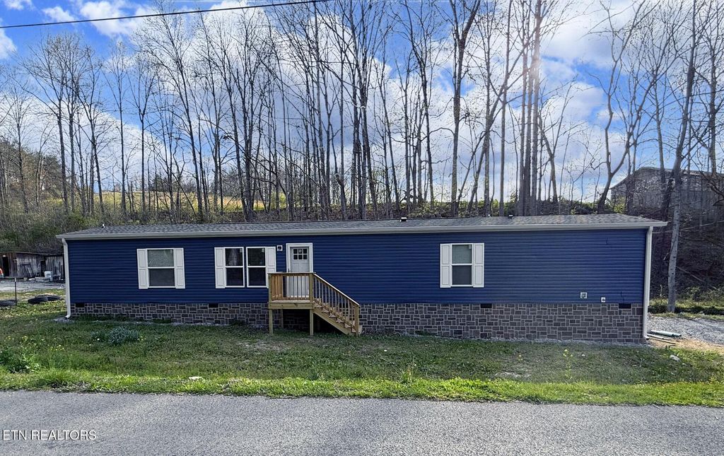 Photo of 596 Old Long Hollow Rd, LaFollette, TN 37766 (MLS # 1324544)