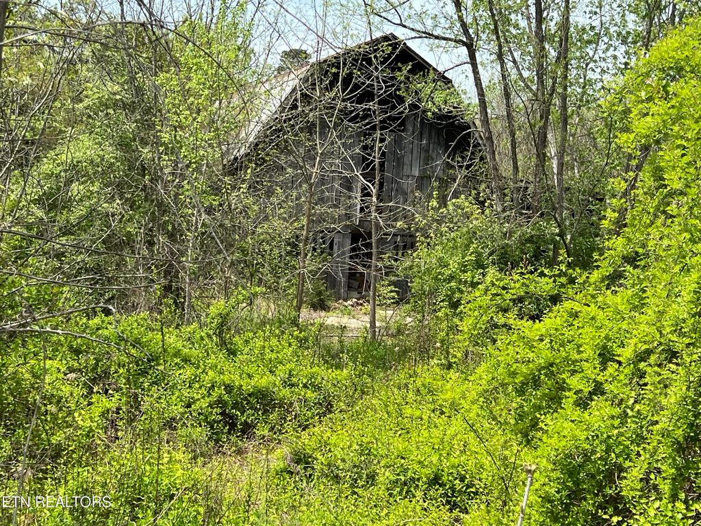 Photo of Old Newport Hwy Hwy, Dandridge, TN 37725 (MLS # 1298153)