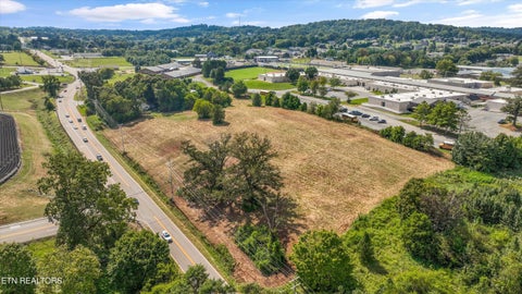 Tiny photo for 1 Boyds Creek Hwy HWY, Seymour, TN 37865 (MLS # 1355966)