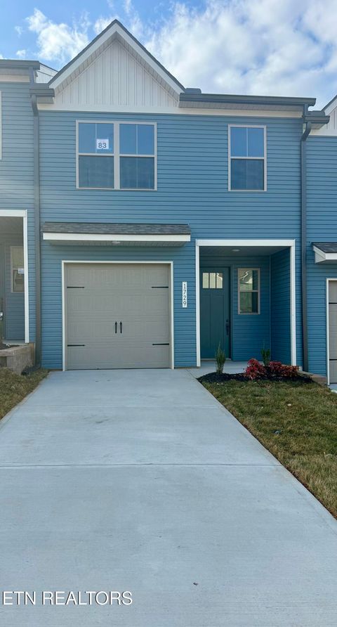 1729 Bennett Village Drive Maryville TN 37804