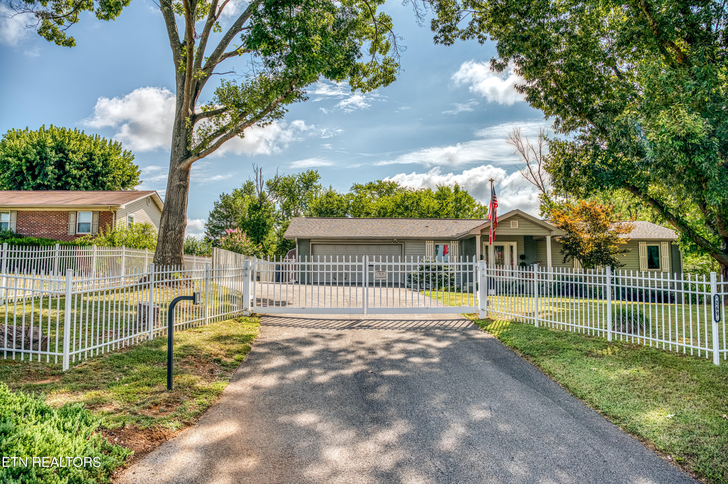 269 Mohawk Circle