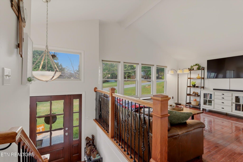 Photo of 1725 Grenada Blvd, Knoxville, TN 37922 (MLS # 1355007)