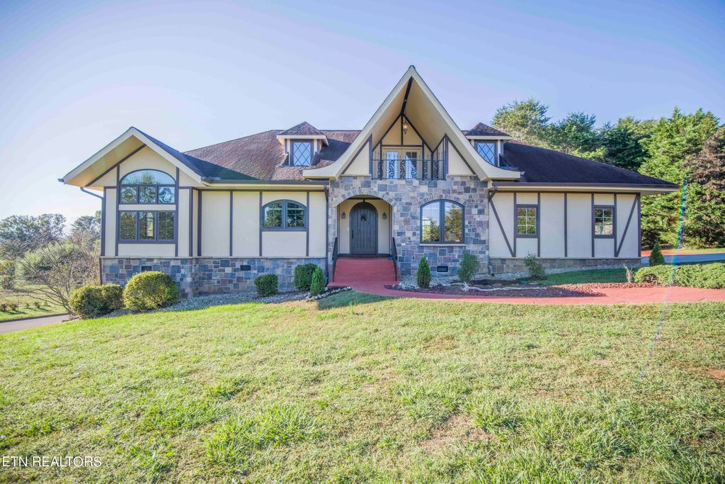 Photo of 135 Bluffton Rd, Friendsville, TN 37737 (MLS # 1279004)