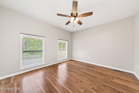 Tiny photo for 651 Prentice St, Crossville, TN 38555 (MLS # 1339304)
