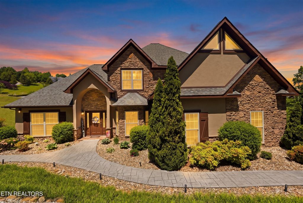 Photo of 3419 Bentwood Drive, Kodak, TN 37764 (MLS # 1338009)