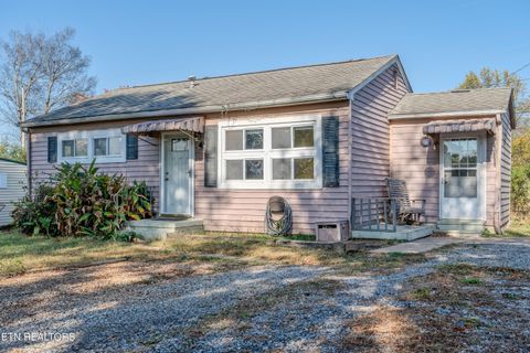Photo of 2313 Grove St, Maryville, TN 37804 (MLS # 1319821)