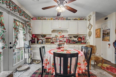 Tiny photo for 324 Fenway Drive, Pigeon Forge, TN 37863 (MLS # 1350066)