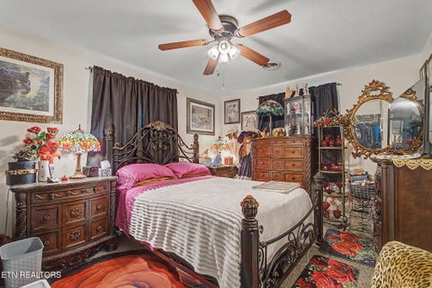 Tiny photo for 324 Fenway Drive, Pigeon Forge, TN 37863 (MLS # 1350066)