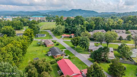 Tiny photo for 324 Fenway Drive, Pigeon Forge, TN 37863 (MLS # 1350066)