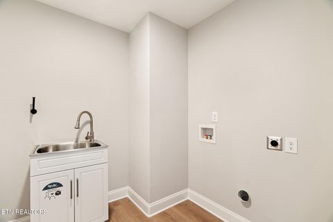 Tiny photo for 5606 Belle Maison Lane, Knoxville, TN 37920 (MLS # 1338533)