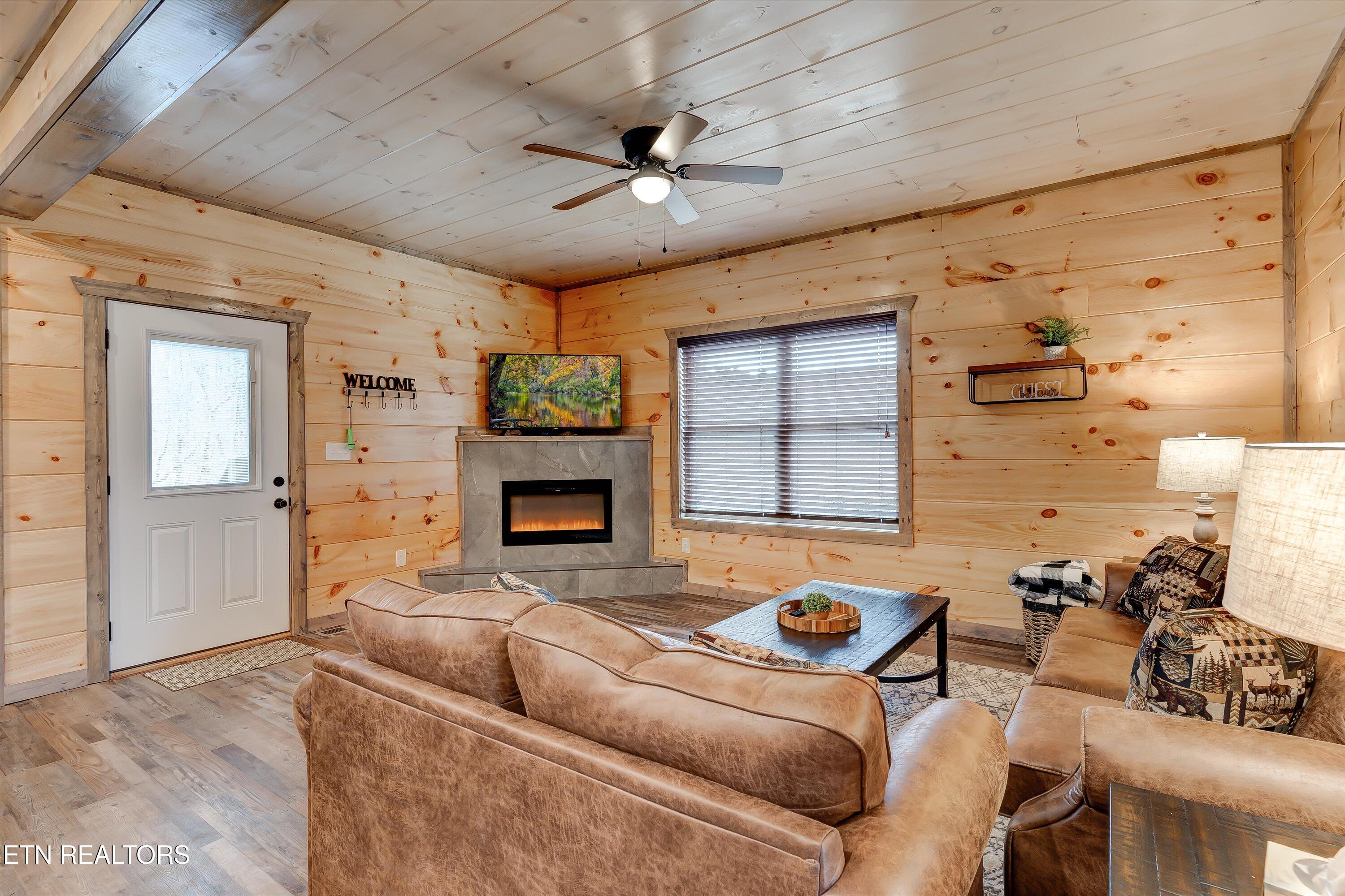 2322 Judson Lane