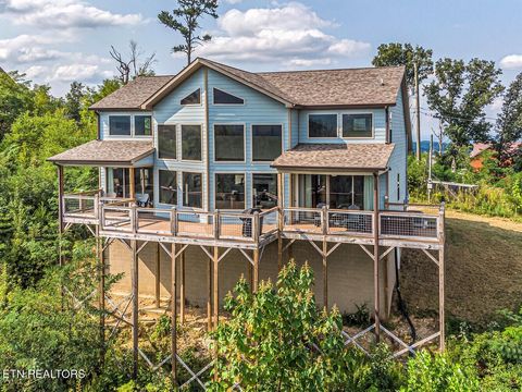 907 Village Loop Rd Gatlinburg TN 37738