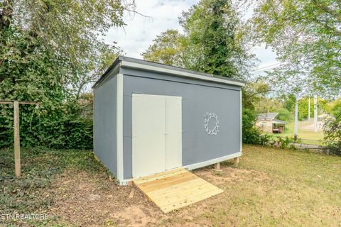 Tiny photo for 301 S Mary St, Knoxville, TN 37914 (MLS # 1317864)