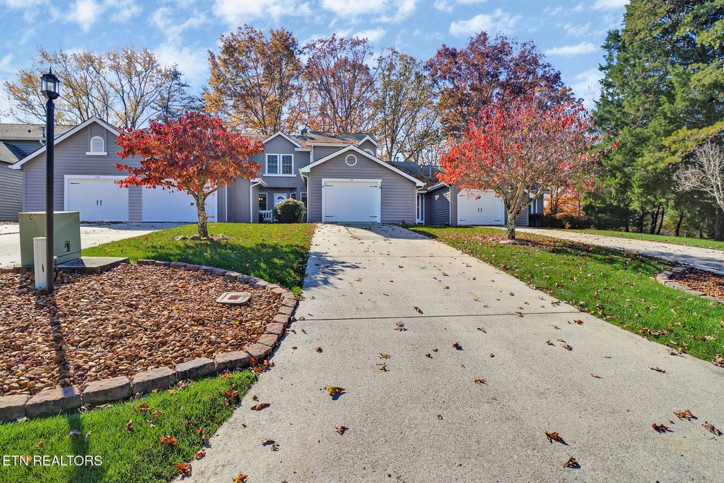 Photo of 484 River Bend Drive Dr #C-5, Crossville, TN 38555 (MLS # 1320816)