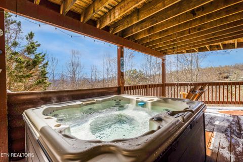 Tiny photo for 436 Lucerne Way, Gatlinburg, TN 37738 (MLS # 1333363)