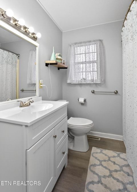 Tiny photo for 30 Oak St, Crossville, TN 38555 (MLS # 1323621)