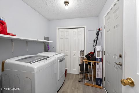 Tiny photo for 30 Oak St, Crossville, TN 38555 (MLS # 1323621)