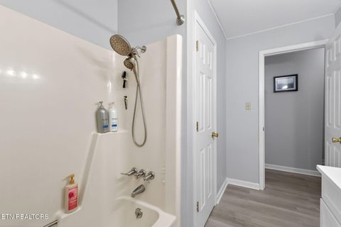 Tiny photo for 30 Oak St, Crossville, TN 38555 (MLS # 1323621)