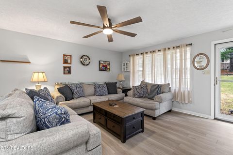 Tiny photo for 30 Oak St, Crossville, TN 38555 (MLS # 1323621)