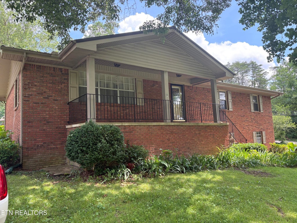 Photo of 2710 NW Vista Drive, Cleveland, TN 37312 (MLS # 1345361)
