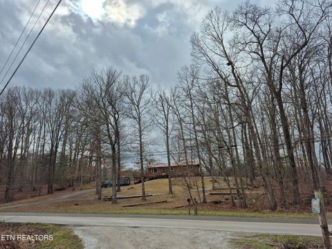 Photo of 911 Big Ridge Rd, Oneida, TN 37841 (MLS # 1330456)