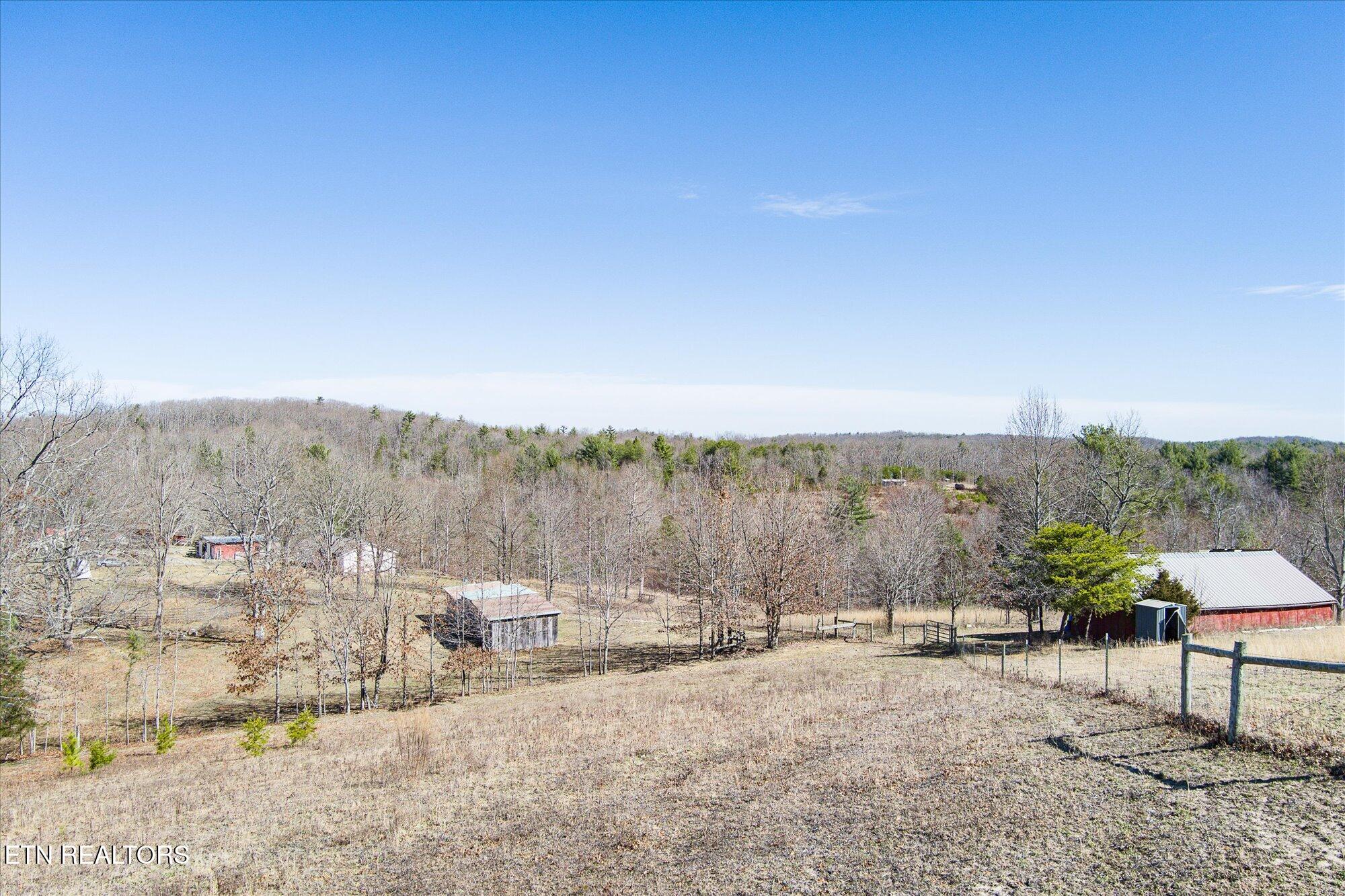 102 Flat Rock Rd