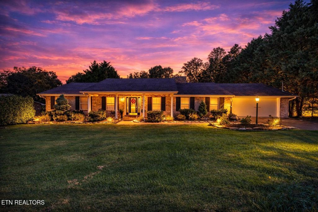 Photo of 308 Norfolk Drive, Knoxville, TN 37922 (MLS # 1335562)