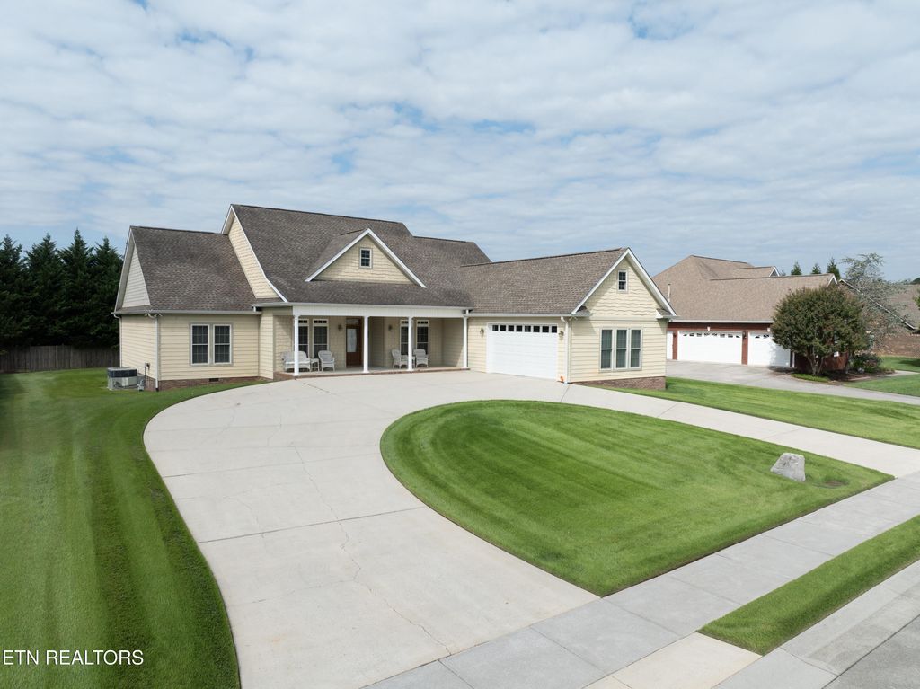 Photo of 1709 Ansley Drive, Alcoa, TN 37701 (MLS # 1314950)