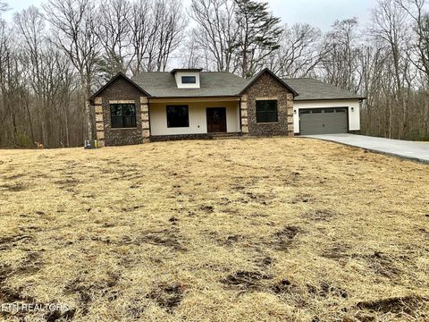 Photo of 943 Creek Drive, Monterey, TN 38574 (MLS # 1325750)