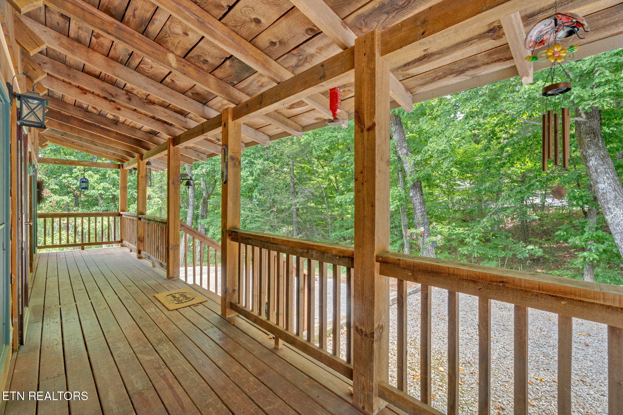 3661 Chilhowee Tr