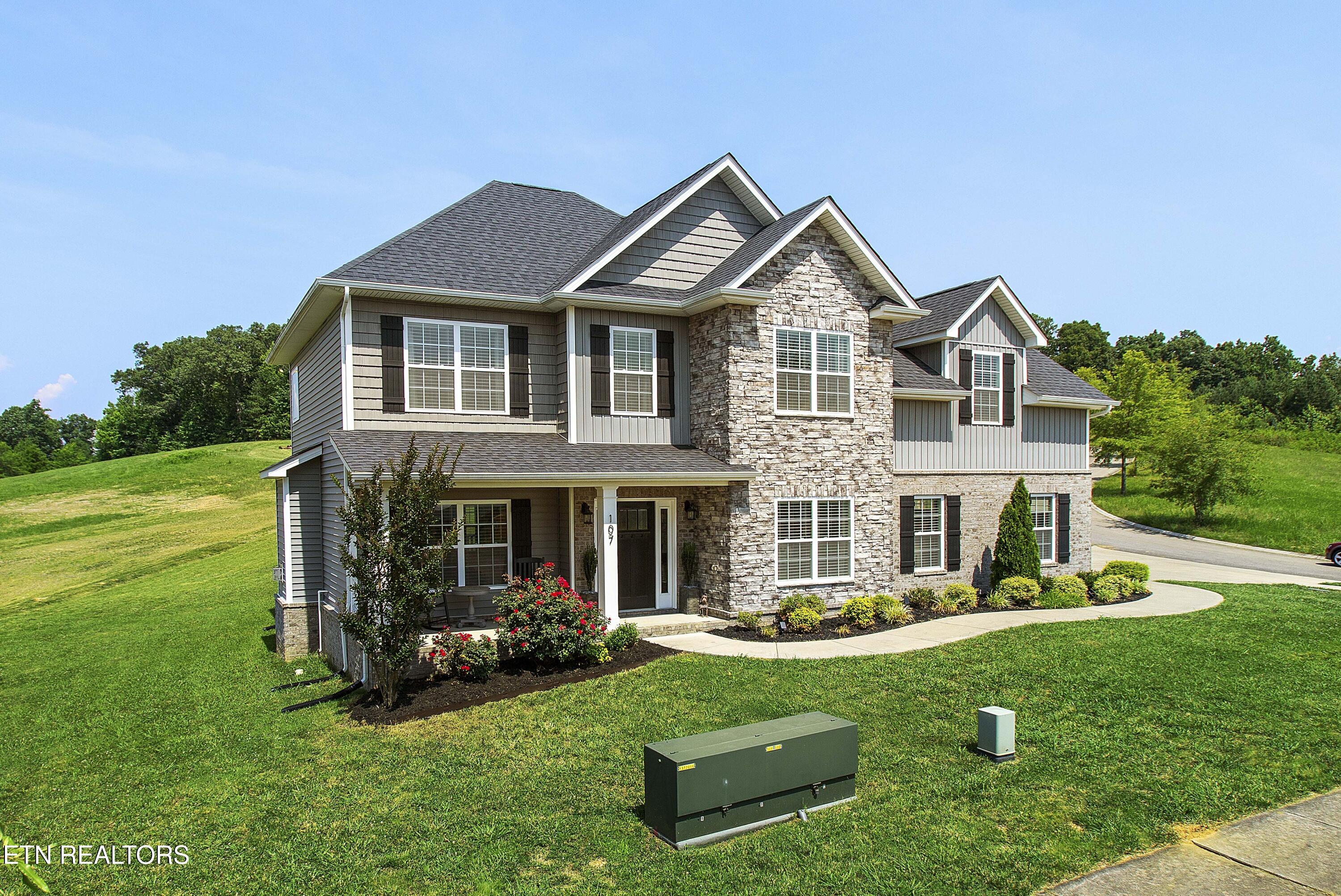 107 Cedarberry St