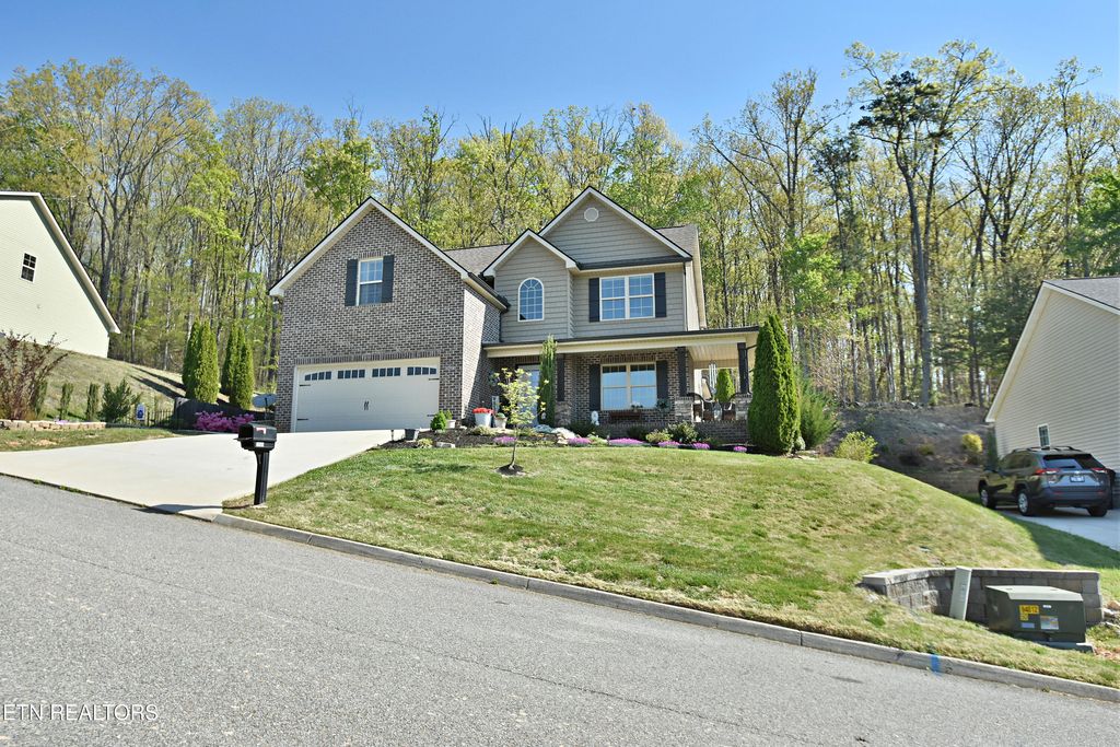 Photo of 3066 Oakwood Hills Lane, Knoxville, TN 37931 (MLS # 1337229)