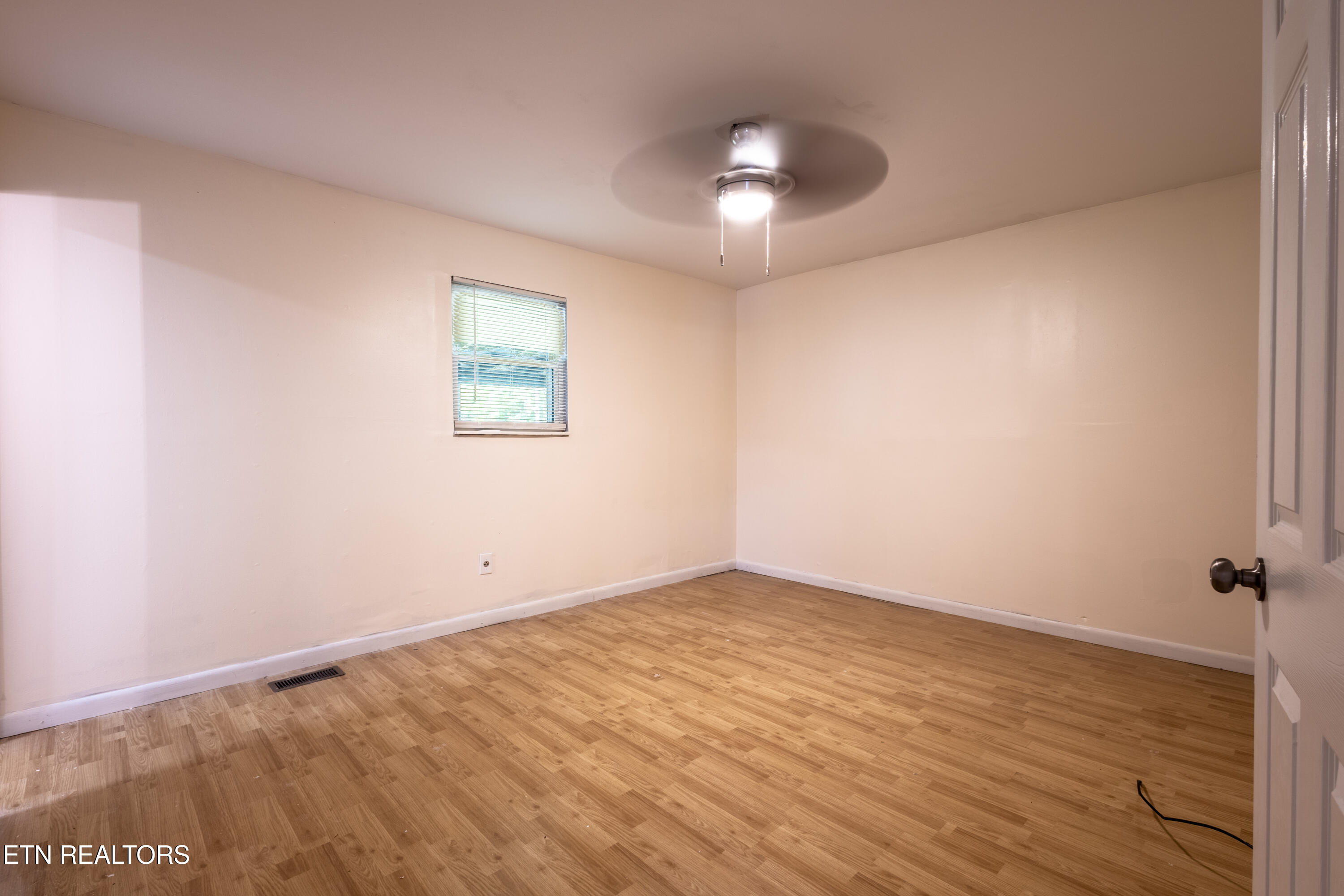 411 Allen Rd