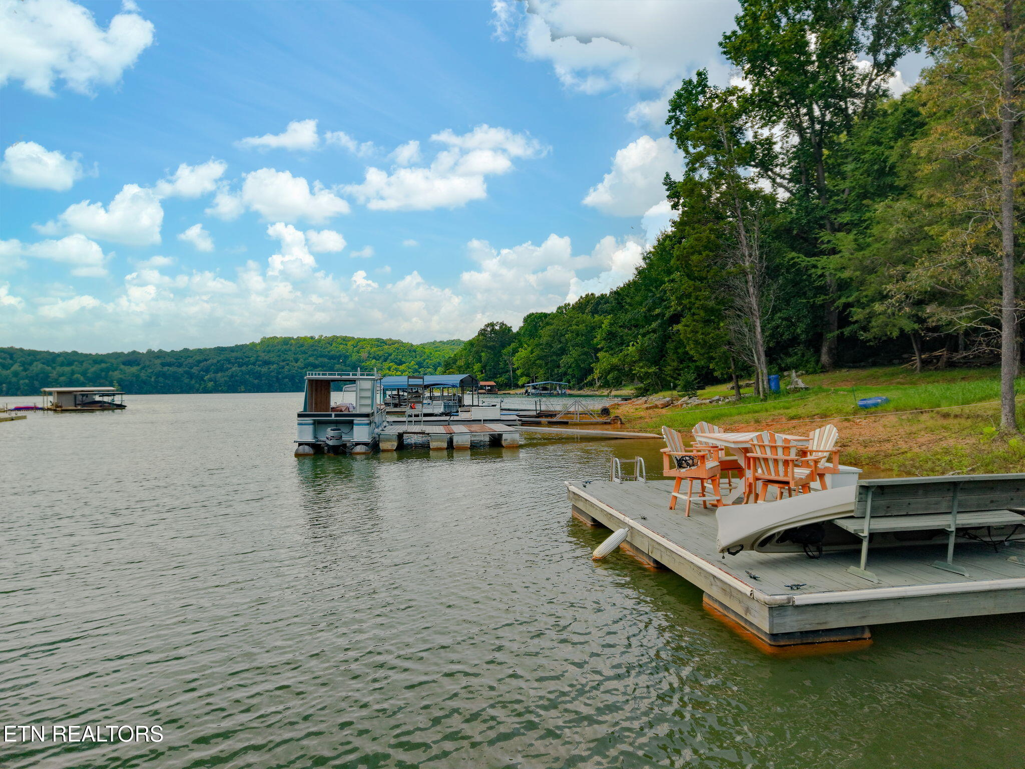 482 Sequoyah Rd