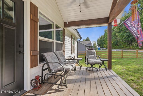 Tiny photo for 1255 Franklin Loop Loop, Clarkrange, TN 38553 (MLS # 1355900)
