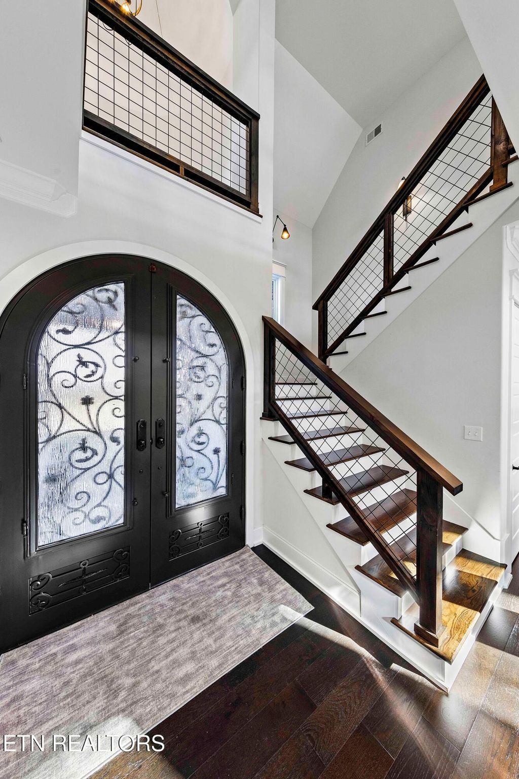 Photo of 3608 Lashbrooke Way, Louisville, TN 37777 (MLS # 1284807)