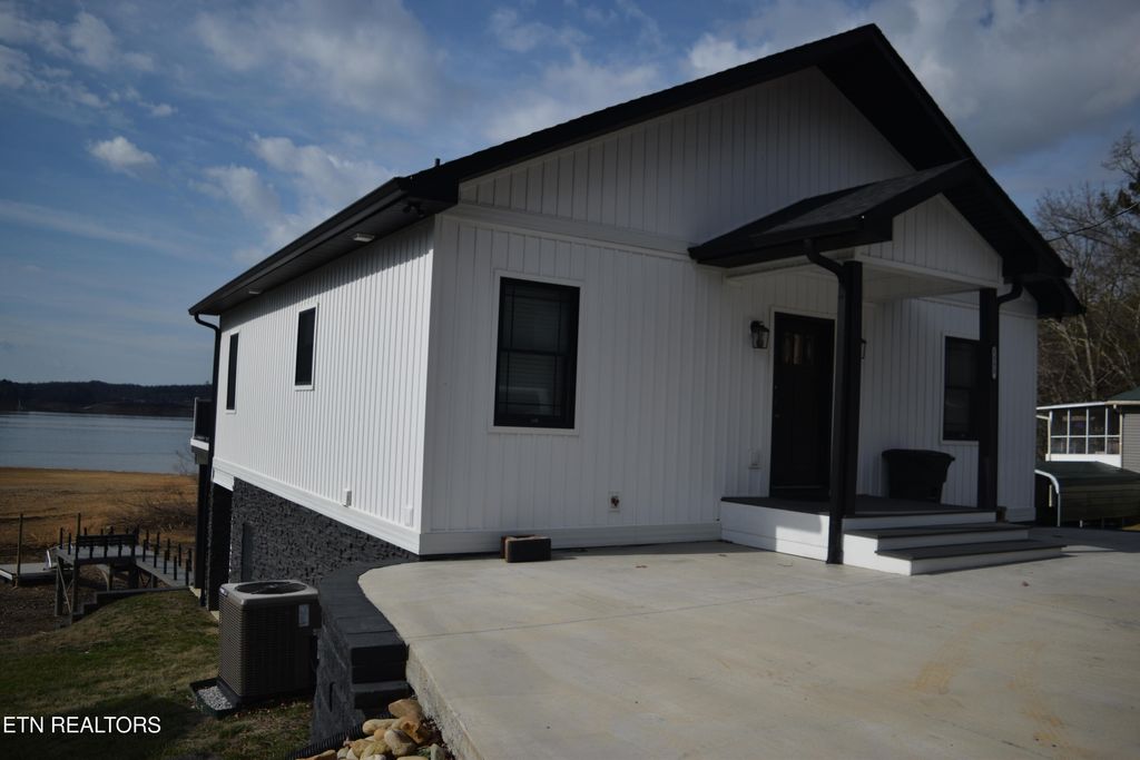 Photo of 1553 Millstone Beach Rd, Dandridge, TN 37725 (MLS # 1289447)