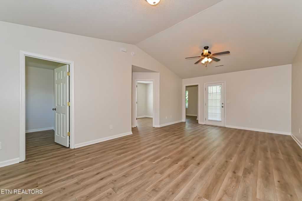 Photo of 6630 Hugh Willis Rd, Powell, TN 37849 (MLS # 1329195)