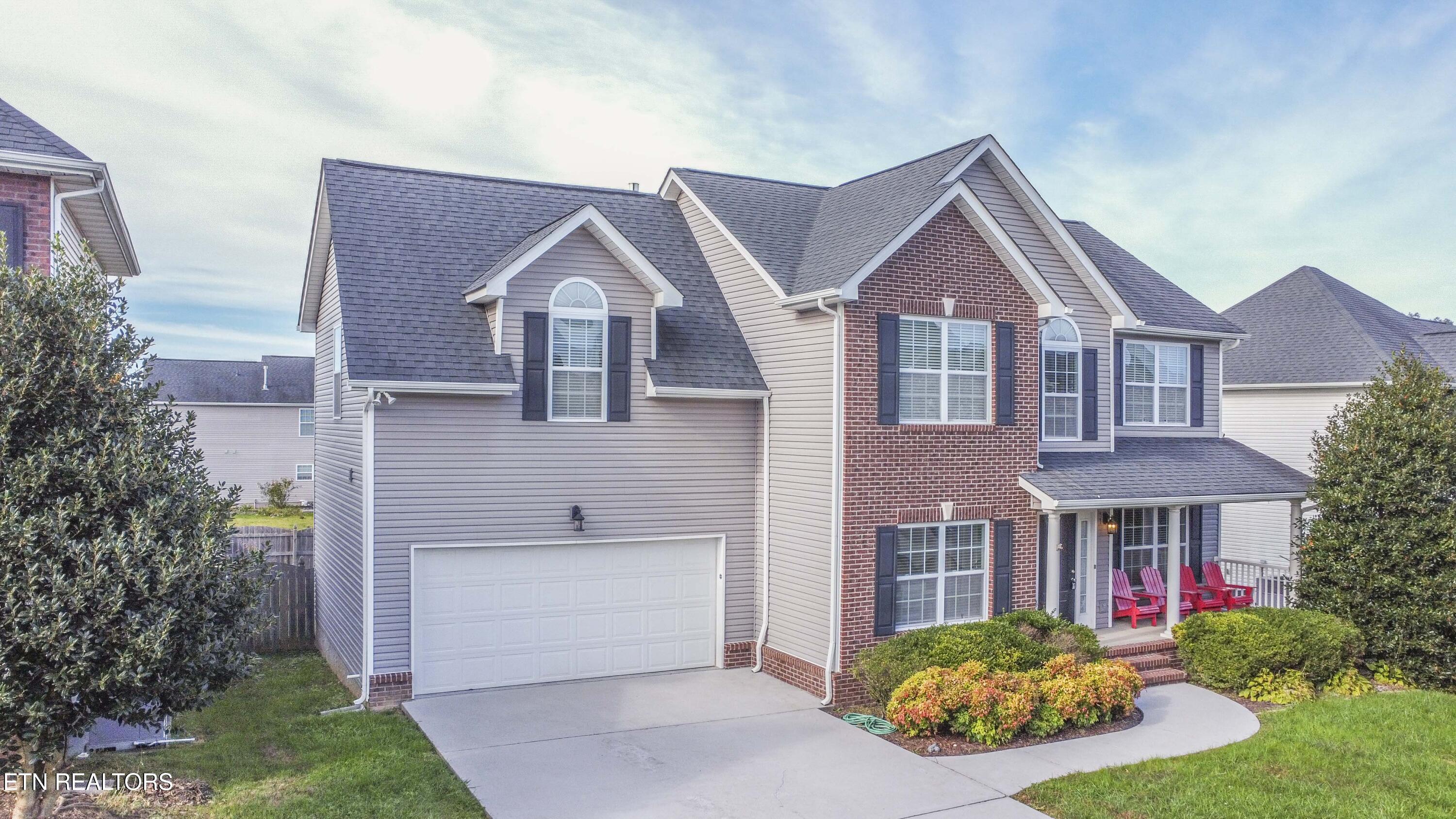 2559 Sparkling Star Lane