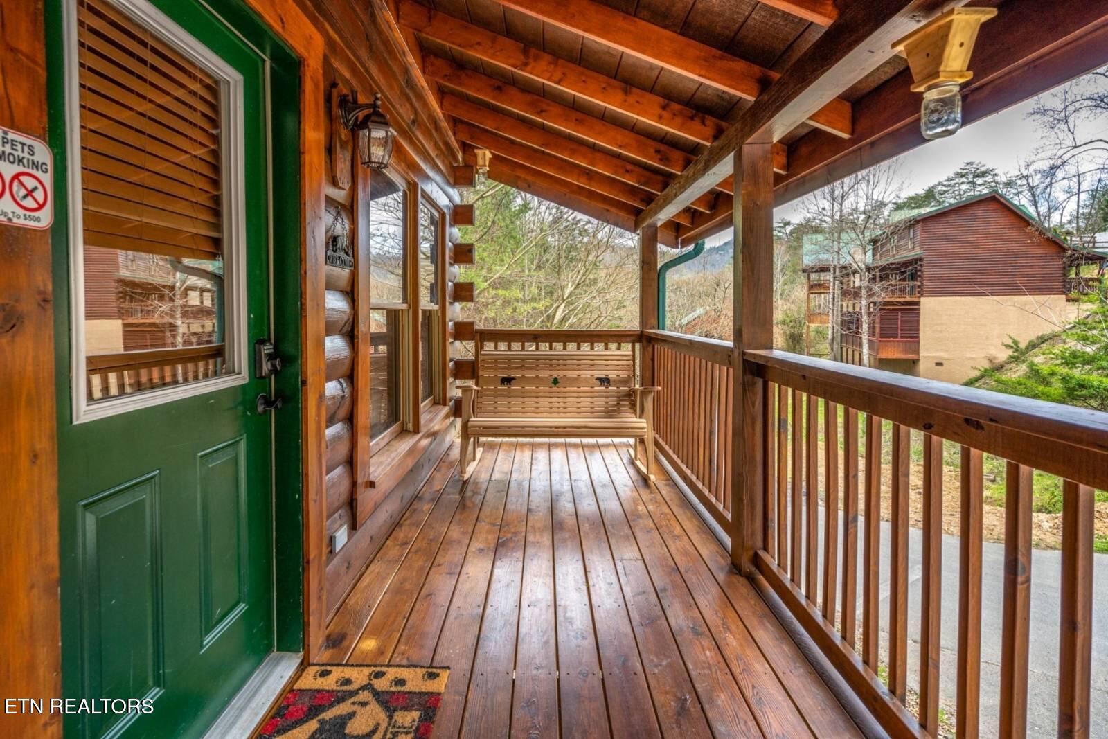 645 Chickasaw Gap Way