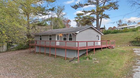 317 Hollifield Drive Jacksboro TN 37757