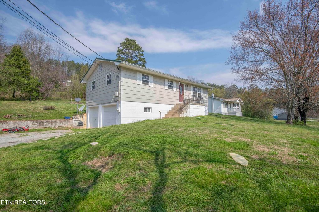 Photo of 109 Dogwood St, Maynardville, TN 37807 (MLS # 1334569)