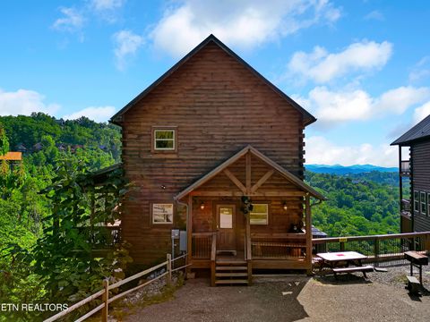 1876 Billard Way Sevierville TN 37876