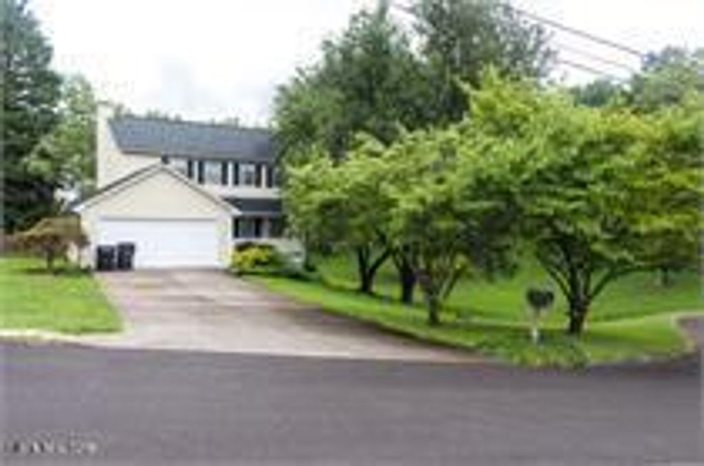 Photo of 9009 Tall Timber Drive, Knoxville, TN 37931 (MLS # 1320990)