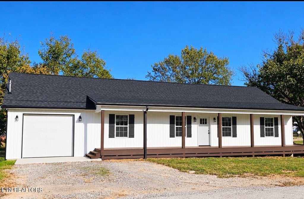 Photo of 116 Bristol Rd, Harrogate, TN 37752 (MLS # 1341533)