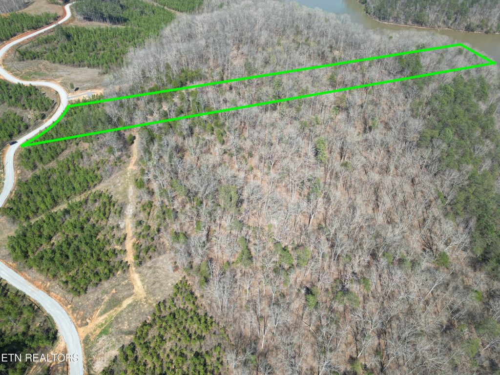 Photo of 9 Winding Tr, Madisonville, TN 37354 (MLS # 1335254)