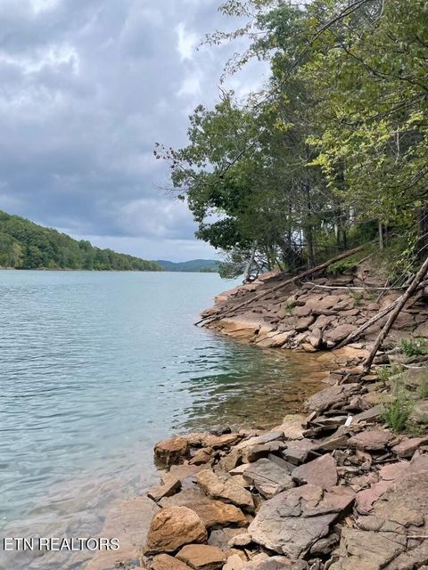 Photo of 784 Russell Brothers Rd, Sharps Chapel, TN 37866 (MLS # 1342293)